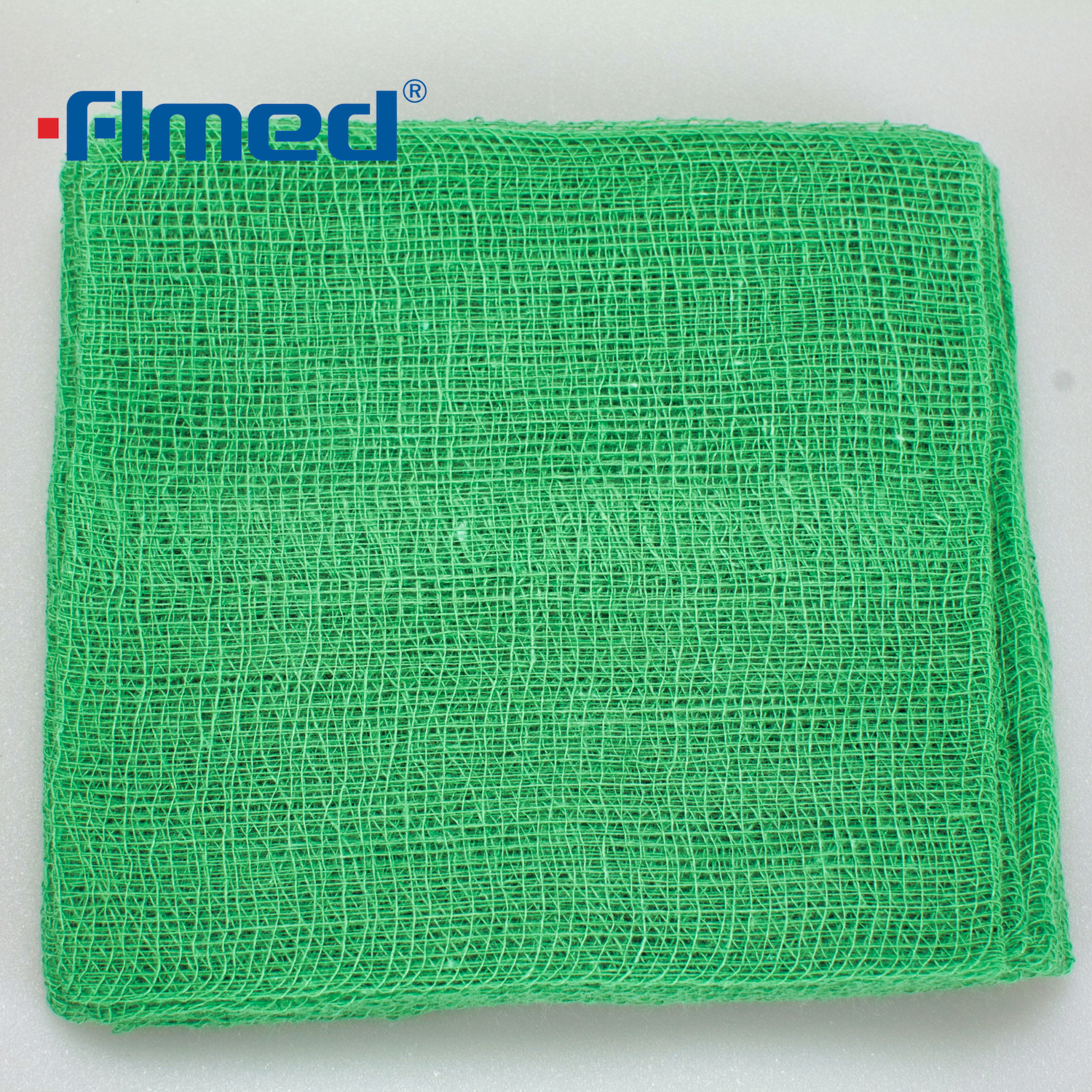 Niesterylna gaza medyczna wstępnie nacięta 7,5 x 7,5 cm, 100 szt. w opakowaniu